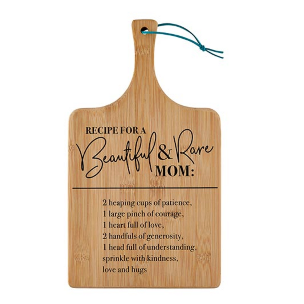 (New) Mom Wooden Cutting Board